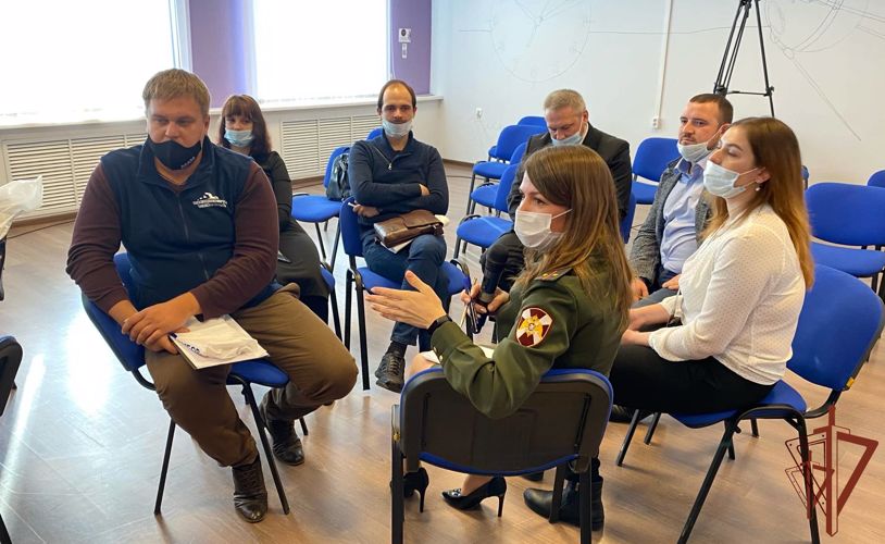 Представительница Росгвардии поделилась опытом патриотического воспитания с участниками форума в Тамбове