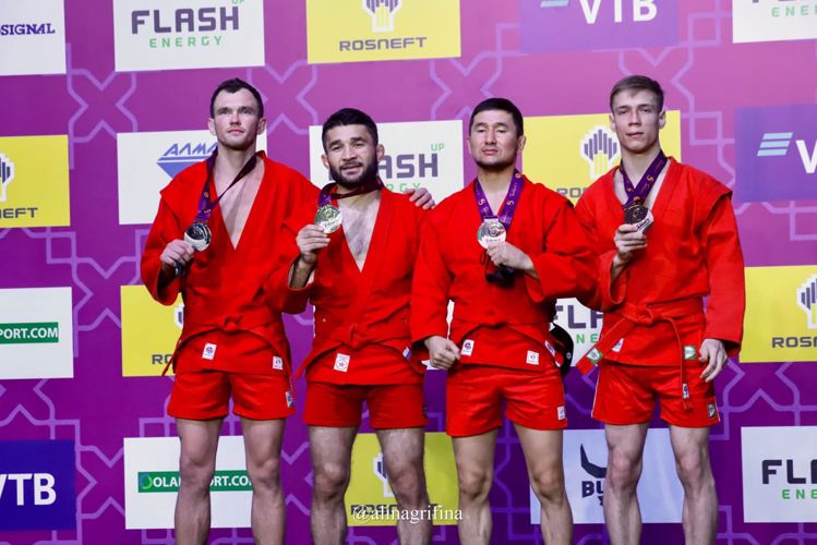 Росгвардеец завоевал серебряную медаль на чемпионате мира по самбо