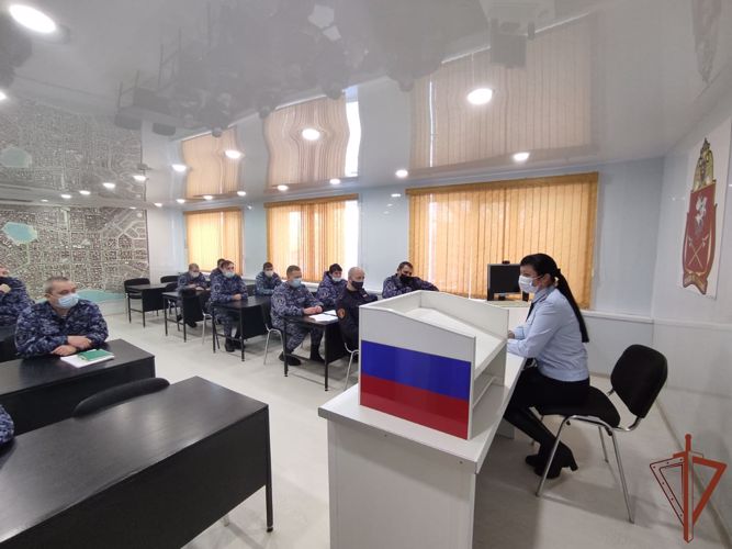 Комплекс мероприятий по обеспечению безопасности дорожного движения проведен в Уральском округе Росгвардии