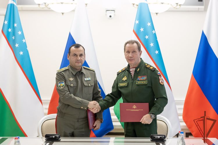 Директор Росгвардии генерал армии Виктор Золотов и командующий Национальной гвардией Республики Узбекистан генерал-майор Рустам Джураев подписали межведомственный План сотрудничества на 2022 год