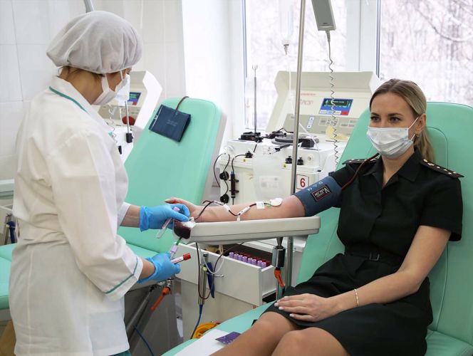 Около 70 росгвардейцев пополнили запасы донорской крови медучреждений Мордовии
