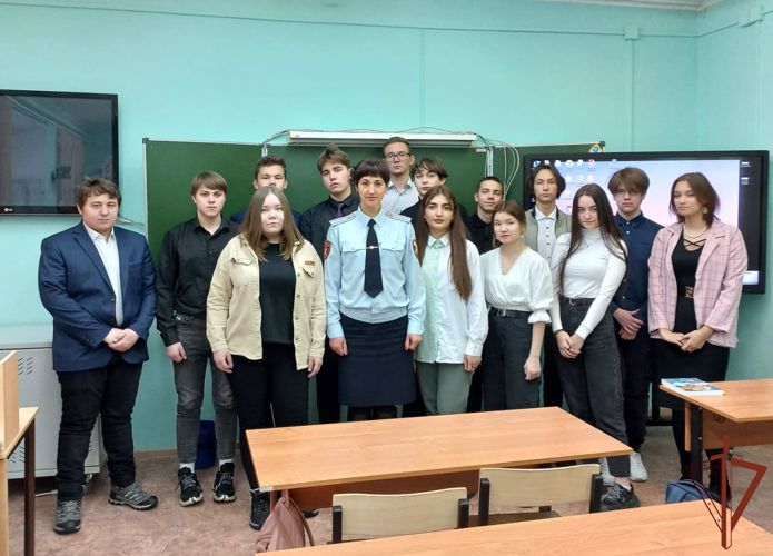 В День Неизвестного солдата росгвардейцы Уральского округа участвуют в памятных мероприятиях 