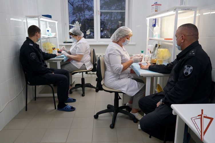 Новгородские росгвардейцы приняли участие в ведомственной акции   «От сердца к сердцу»