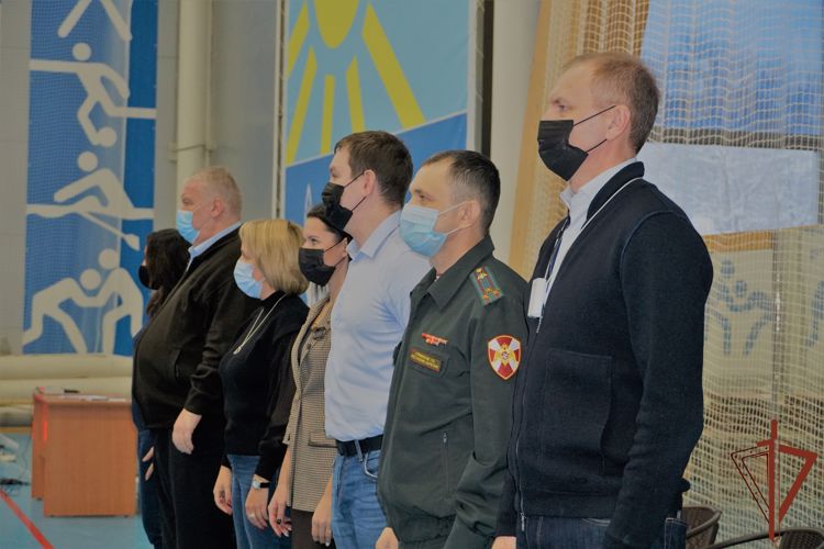 Руководство территориального управления Росгвардии приняло участие в открытии первенства по самбо