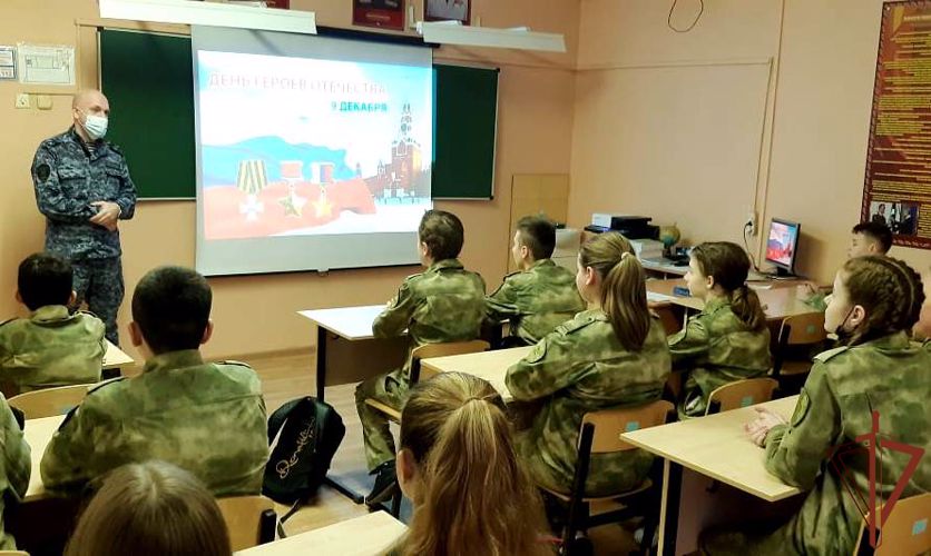 На Юге России росгвардейцы отдали дань уважения подвигам героев Отечества