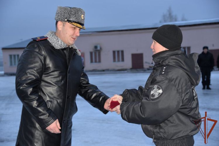 Екатеринбургский ОМОН «Малахит» Росгвардии отметил 33-летие