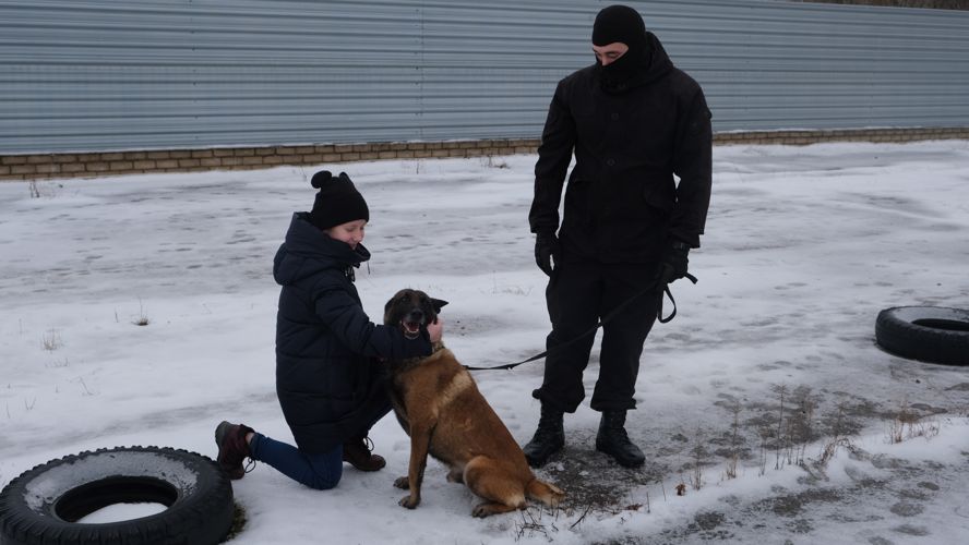 В Орле стартовала акция Росгвардии «Дед Мороз специального назначения» (видео)