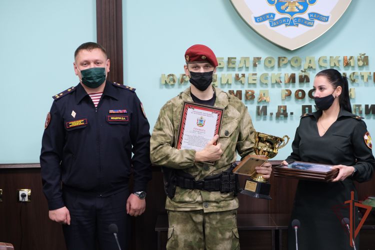 Чемпионат по стрельбе памяти сотрудника СОБР Геннадия Мишенина состоялся в Белгороде
