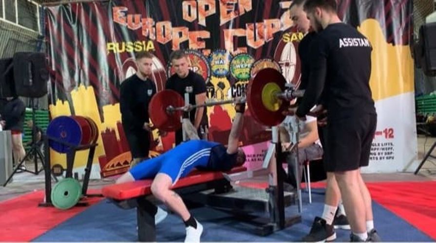 Росгвардеец стал победителем Кубка Европы по пауэрлифтингу