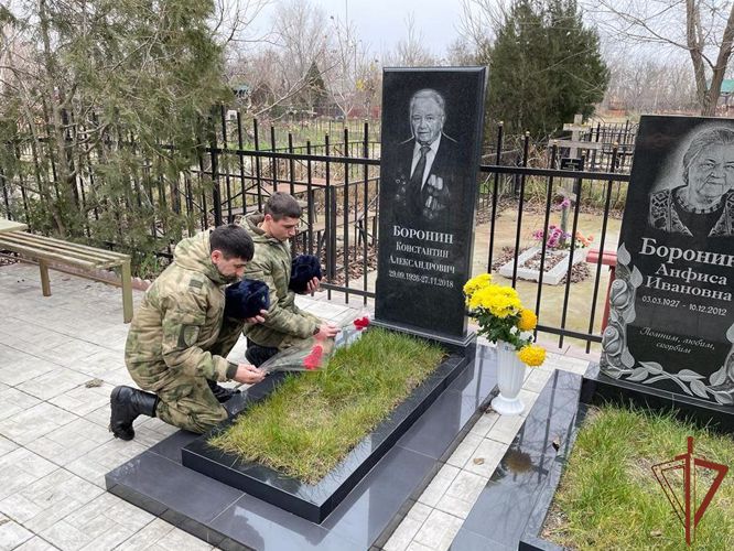 В Северо-Кавказском округе Росгвардии проходят мероприятия в ознаменование Дня героев Отечества