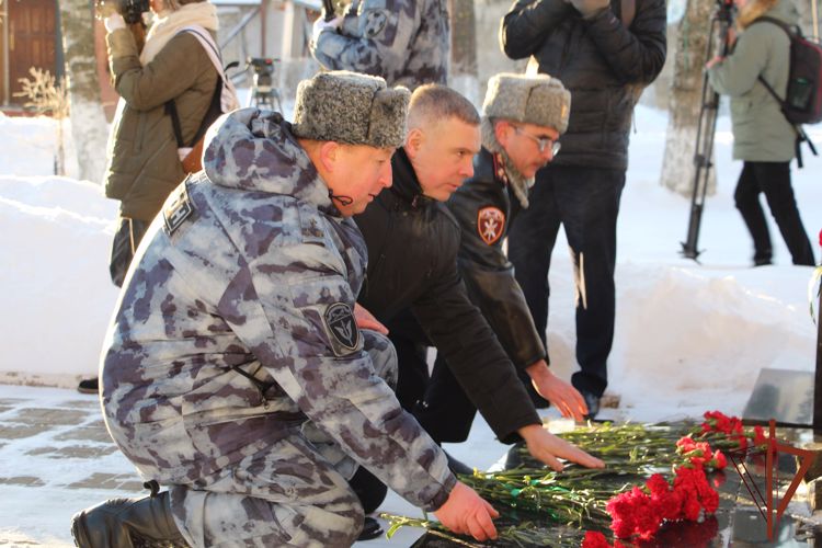 В подмосковном ОМОН «Пересвет» Росгвардии прошла церемония открытия Комнаты истории отряда