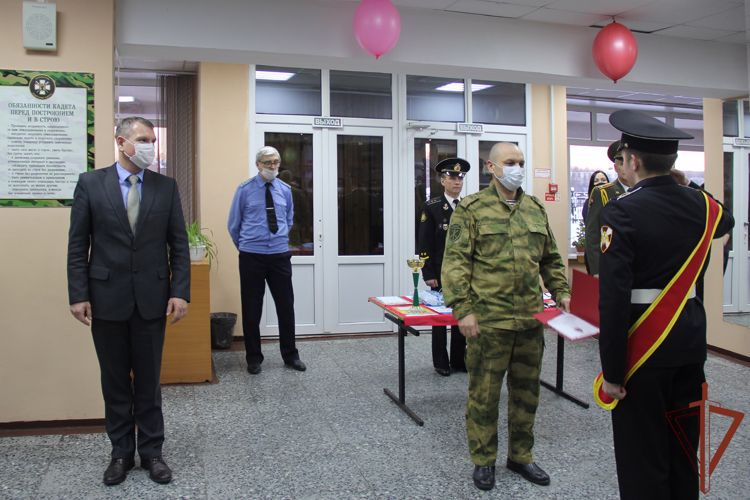 Росгвардия поздравила с годовщиной образования кадетский корпус имени Александра Невского