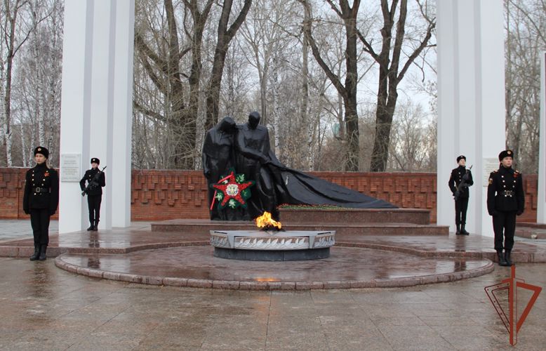 На Урале Росгвардия провела памятные мероприятия, посвященные Дню неизвестного солдата