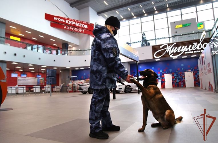 К 28-летию челябинского ОМОН на транспорте о работе отряда Росгвардии рассказали на областном ТВ (видео)