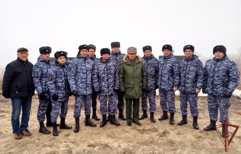 Военнослужащие Росгвардии присоединились к патриотической акции «Выстрел Памяти» в Волгограде