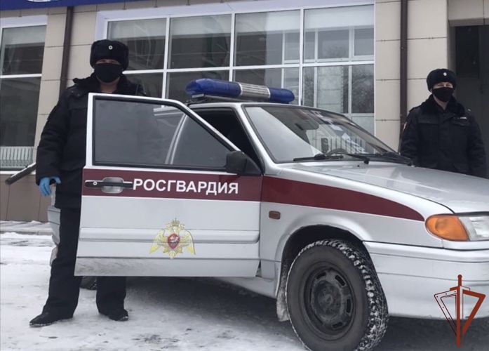 Росгвардия успешно обеспечивает безопасность бригад скорой помощи в Омске