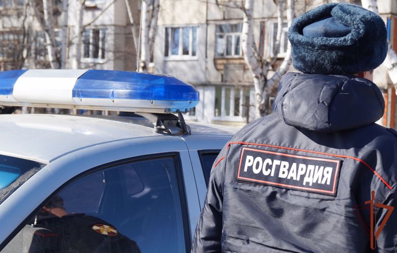 Подозреваемых в совершении преступлений задержали росгвардейцы в Архангельске 