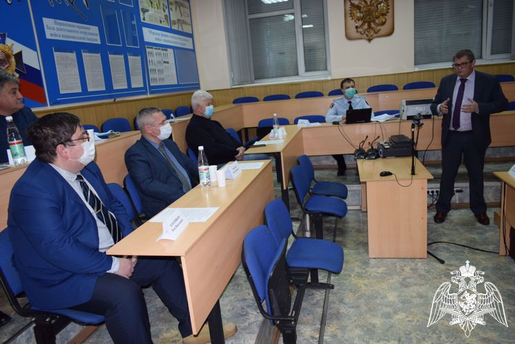 Вопросы обеспечения Росгвардией безопасности общественного транспорта обсудили в Иркутске