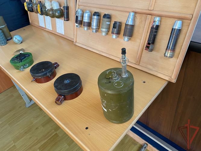 Взрывотехники Росгвардии провели практические занятия по безопасности с представителями РЖД