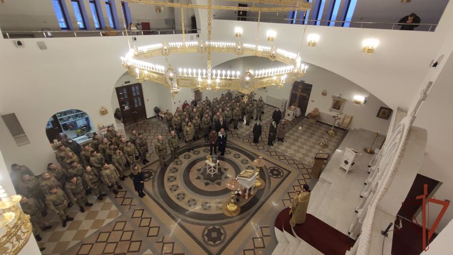 Молебен в честь Александра Невского состоялся в главном храме Росгвардии
