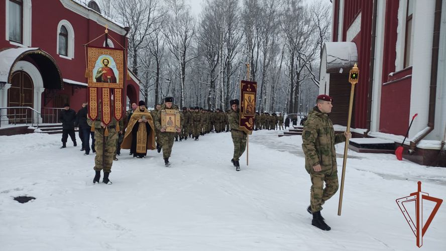  Молебен в честь Александра Невского состоялся в главном храме Росгвардии 