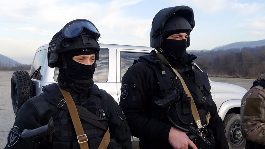Росгвардейцы в Кабардино-Балкарии провели занятия по стрельбе из специального вооружения