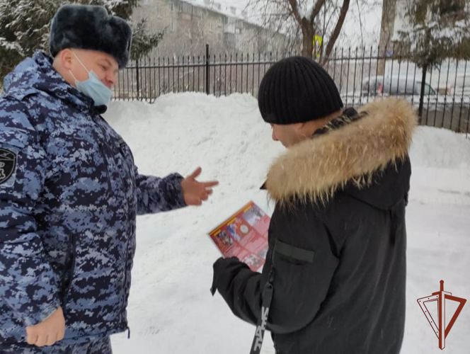 На Среднем Урале дан старт ведомственным новогодним акциям Росгвардии (видео)
