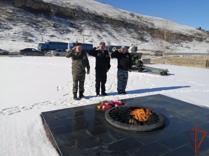 Росгвардейцы приняли участие в памятном мероприятии в честь освобождения Черкесска от немецко-фашистских захватчиков