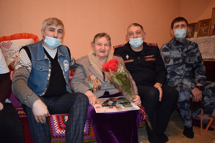 В Северо-Кавказском округе Росгвардии проходят мероприятия, посвященные Дню снятия блокады Ленинграда