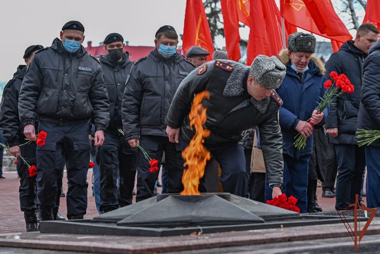 Росгвардейцы приняли участие в памятных мероприятиях, посвященных годовщине освобождения Ставрополя от немецко-фашистских захватчиков