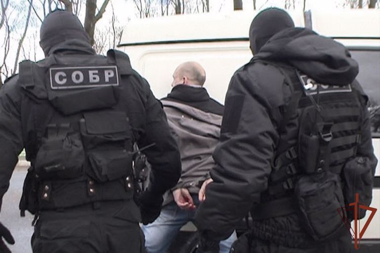 При поддержке бойцов СОБР «Сибиряк» задержаны подозреваемые в серии краж автомобильных катализаторов