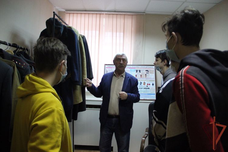Росгвардия на Урале провела памятные мероприятия, посвященные 78-ой годовщине полного освобождения Ленинграда от фашисткой блокады