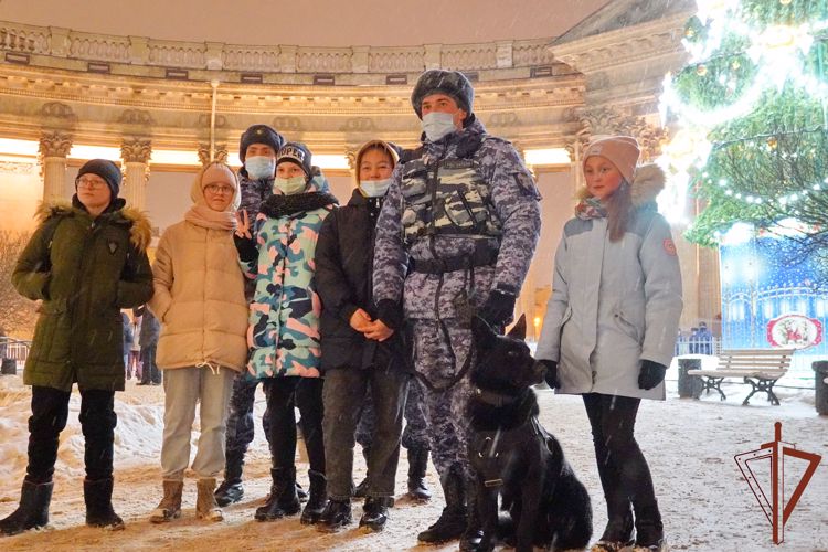 В Северо-Западном округе сотрудники Росгвардии обеспечили правопорядок в Рождество Христово