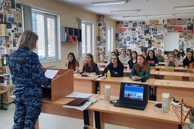 В Уральском округе Росгвардии состоялись мероприятия в рамках  Дня подразделений по взаимодействию со СМИ (видео)