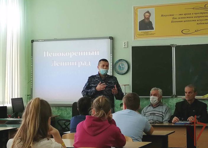 На юге России росгвардейцы отдали дань уважения подвигам защитников и жителей блокадного Ленинграда