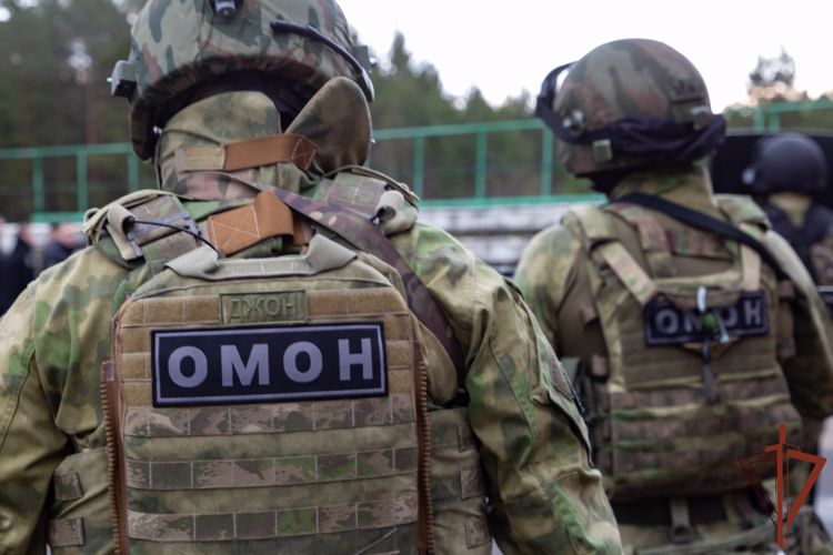 При участии Росгвардии во Владимире задержаны подозреваемые в незаконной банковской деятельности 
