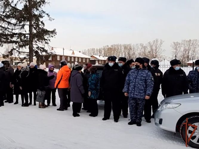 Росгвардейцы приняли участие в автопробеге, посвященном прорыву блокады Ленинграда 