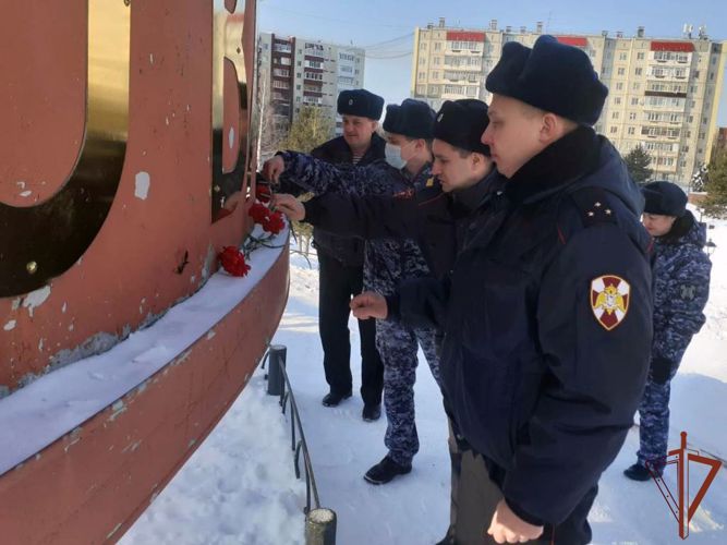 В Уральском округе Росгвардии состоялись мероприятия по случаю памятной даты