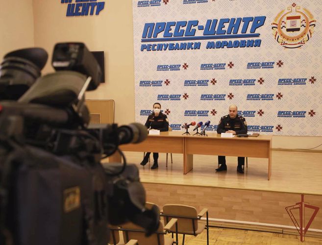 Росгвардия провела для журналистов Мордовии брифинг о нововведениях в правила владения оружием 
