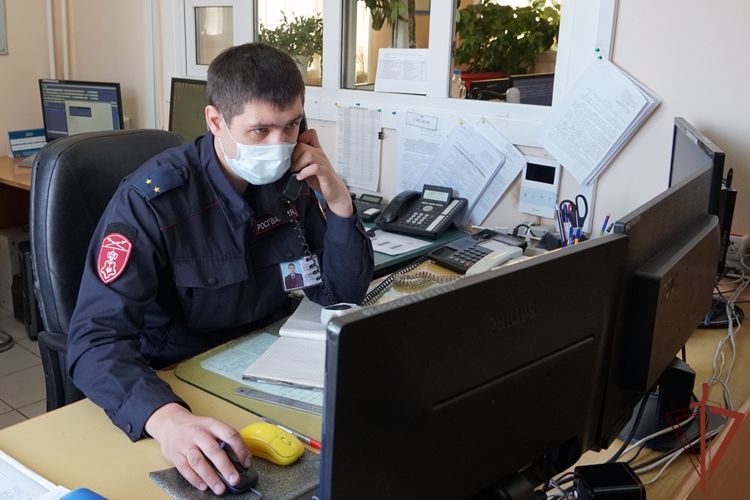 Более 100 социальных транспортных средств находятся под охраной Росгвардии в Улан-Удэ