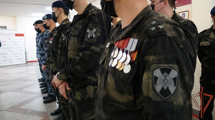 Ульяновским СОБР и ОМОН Росгвардии присвоили собственные имена 
