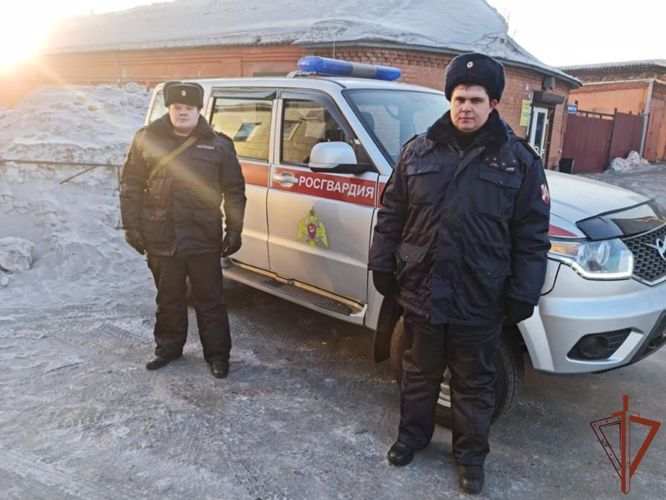 Росгвардейцы задержали злоумышленника, напавшего на женщину с целью ограбления
