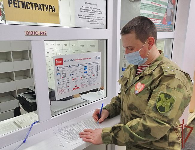 В Оренбуржье росгвардейцы дали старт акции «Я - защитник Отечества, я – донор!»