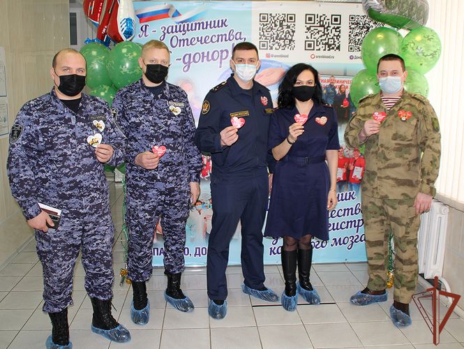 В Оренбуржье росгвардейцы дали старт акции «Я - защитник Отечества, я – донор!» 