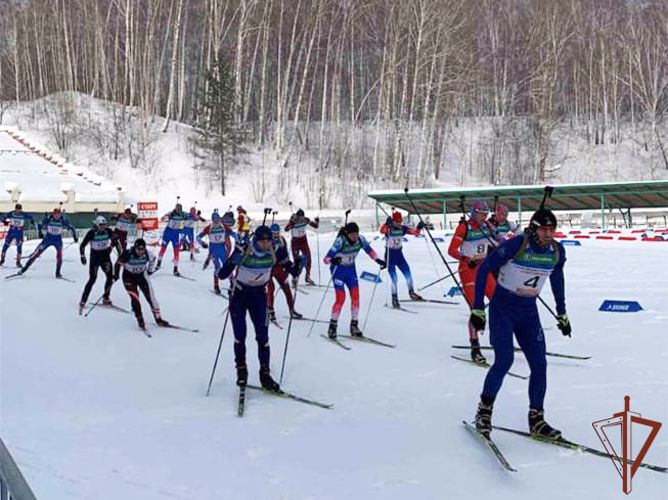 Росгвардеец из Сибири стал победителем чемпионата России по лыжным гонкам
