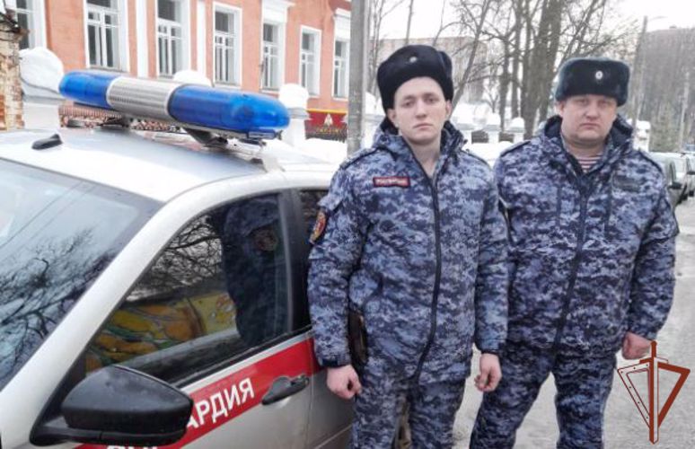 Патруль Росгвардии спас жизни жителей Иванова во время пожара