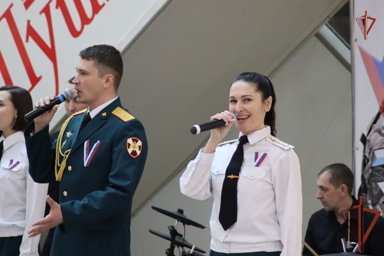 Росгвардия продолжает участие в акции «Своих не бросаем» в Хабаровском крае
