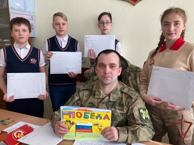 Пермский военный институт Росгвардии принял участие в акции «Zащитникам Отечества»