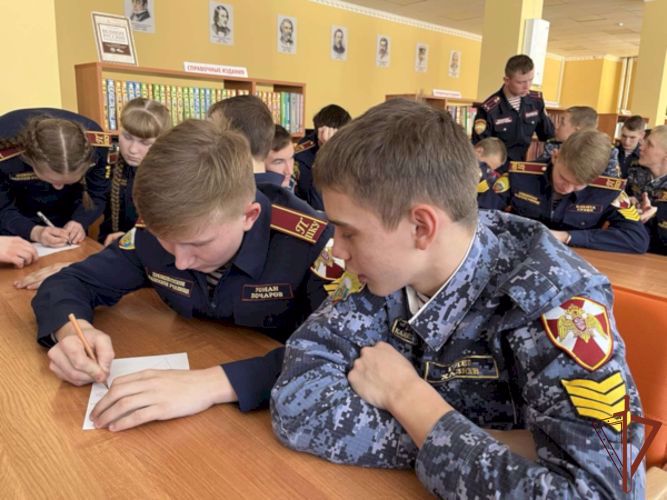В Пермском президентском кадетском училище Росгвардии прошли творческие семинары, посвященные событиям на Донбассе и Украине