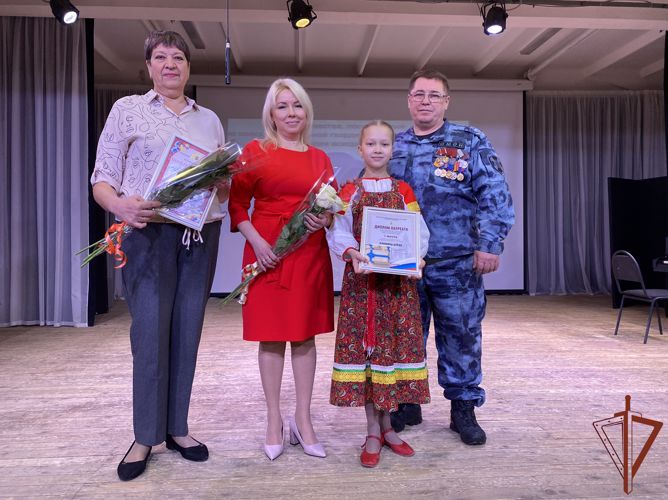 Победительницу Фестиваля детской патриотической песни Росгвардии наградили в Самарской области
